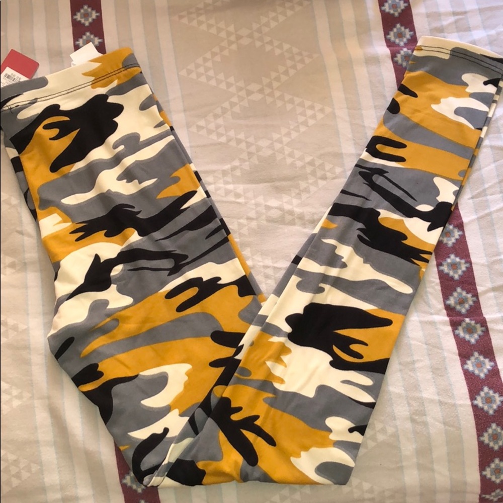 Camo leggings with yellow, black and cream